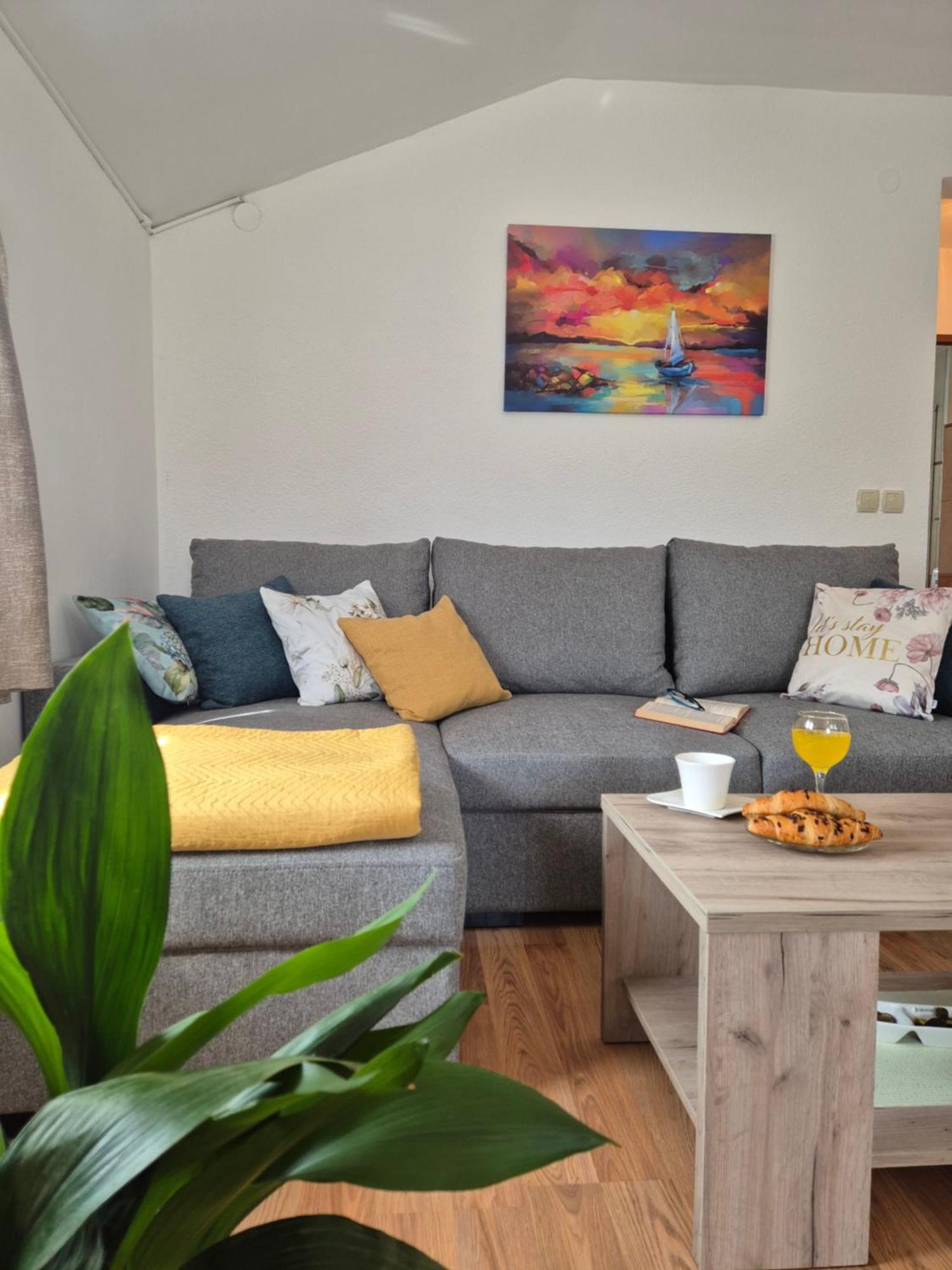 Ferienwohnung Apartman Lucija Pridraga Exterior foto