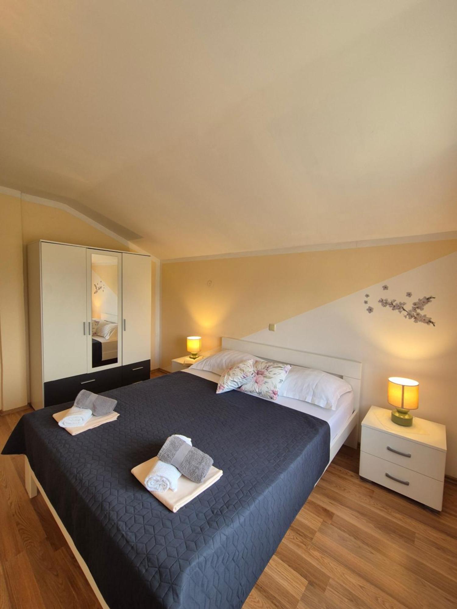 Ferienwohnung Apartman Lucija Pridraga Exterior foto