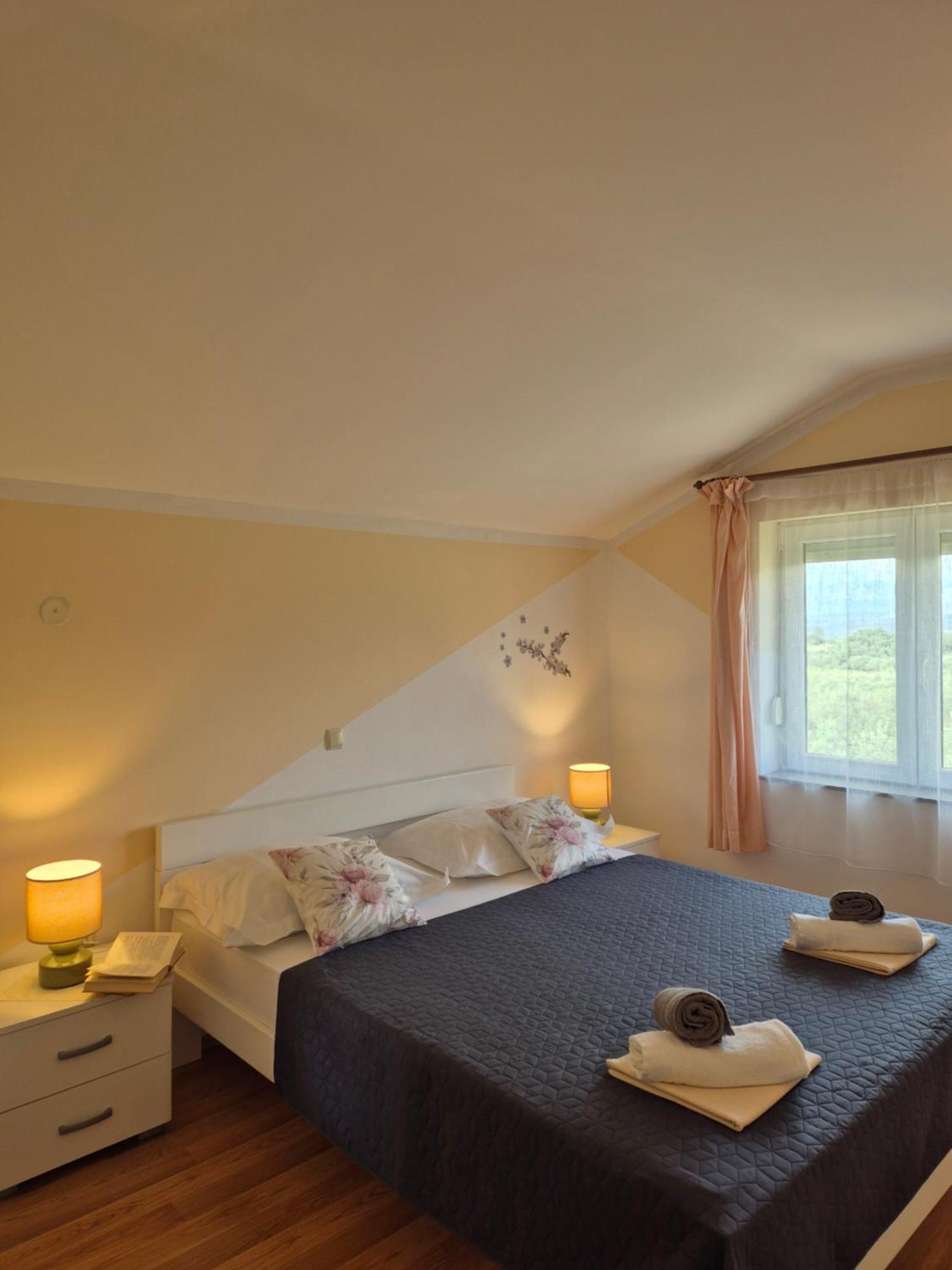 Ferienwohnung Apartman Lucija Pridraga Exterior foto
